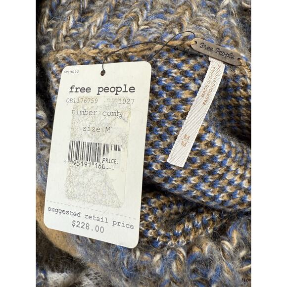 NWT Free People Wool Alpaca Blend Knit Poncho Sweater Medium Boho Cozy Fall - Picture 7 of 10